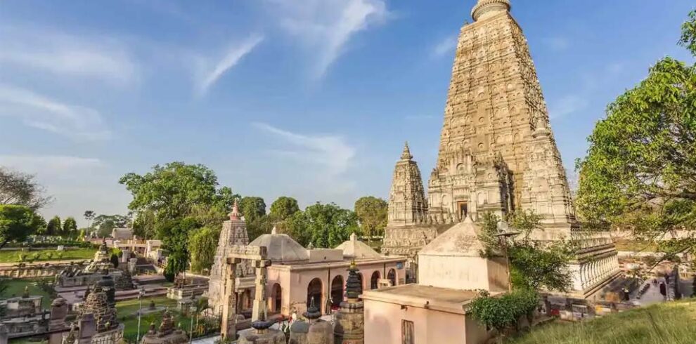 4日間 日本語ガイド付き バラナシ・マハーボディ寺院ツアー