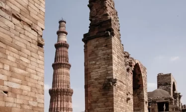 5 Days Golden Triangle Tour – Delhi, Agra & Jaipur by ASAHI INDIA TOURS featuring Taj Mahal, Amber Fort, and heritage sightseeing